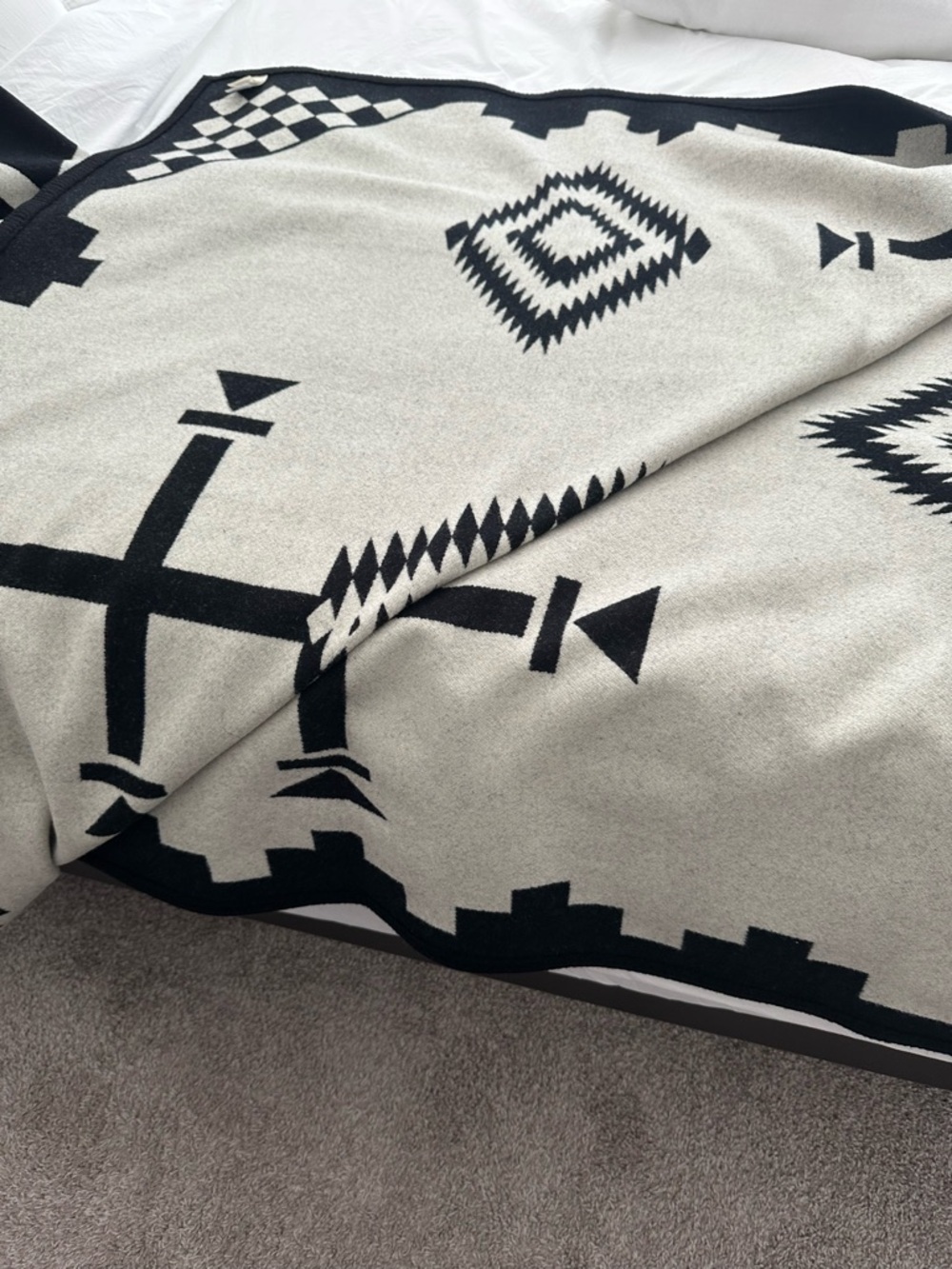 Pendleton Twin wool reversable blanket - Picture 3 of 6